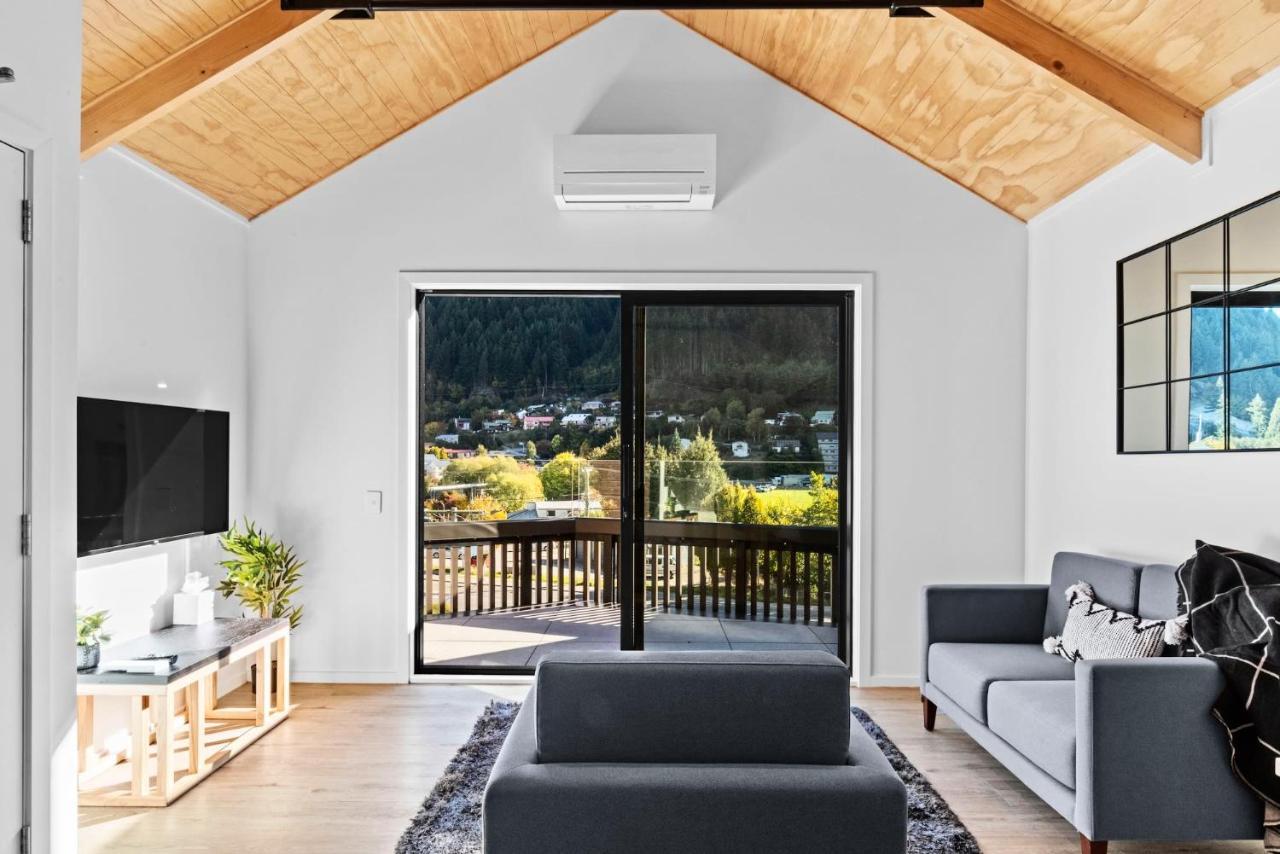 Alex Apt With Onsite Gym And Walk To Town Queenstown Szoba fotó